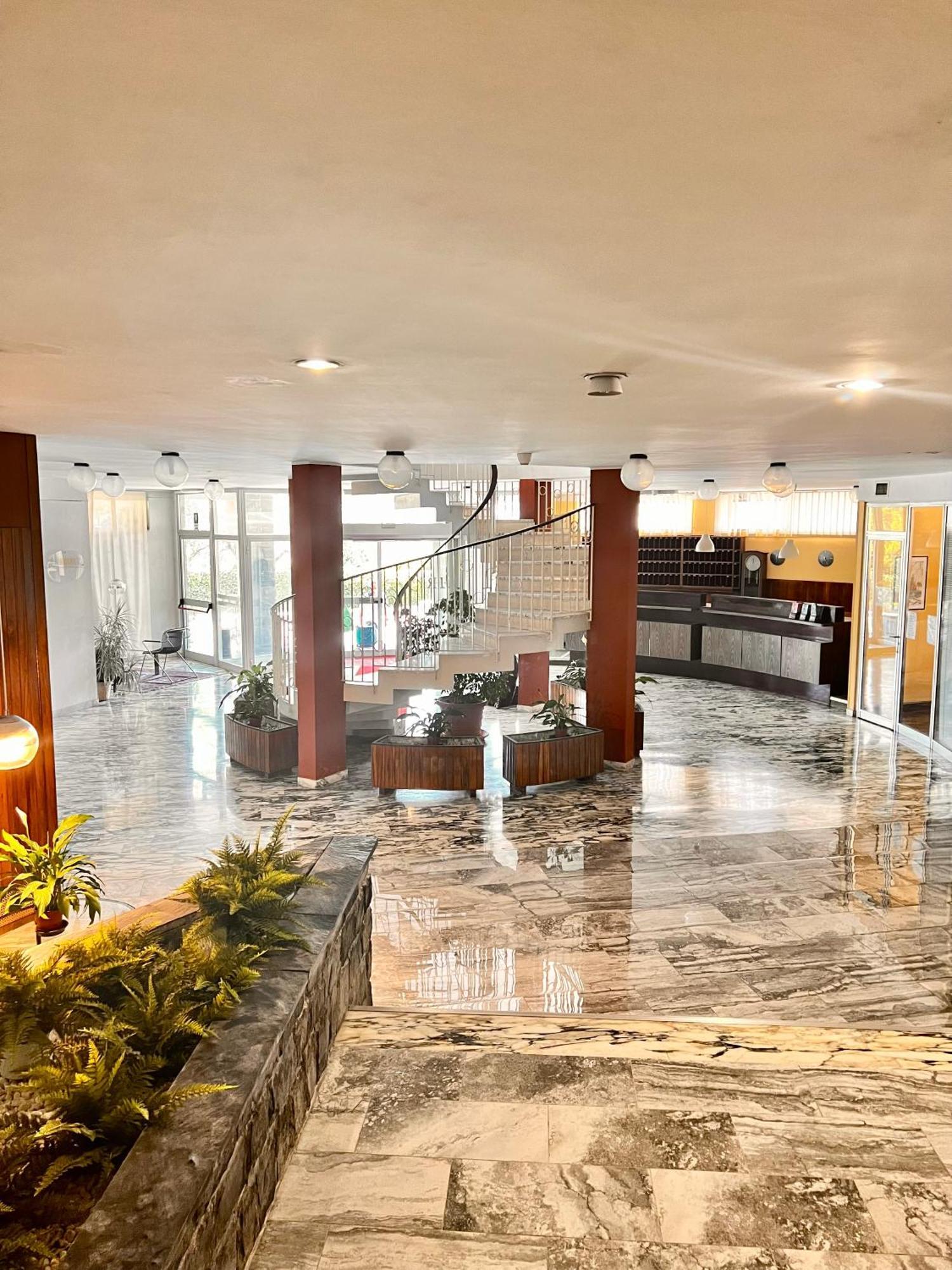 Eurotel 312 Rapallo Bagian luar foto
